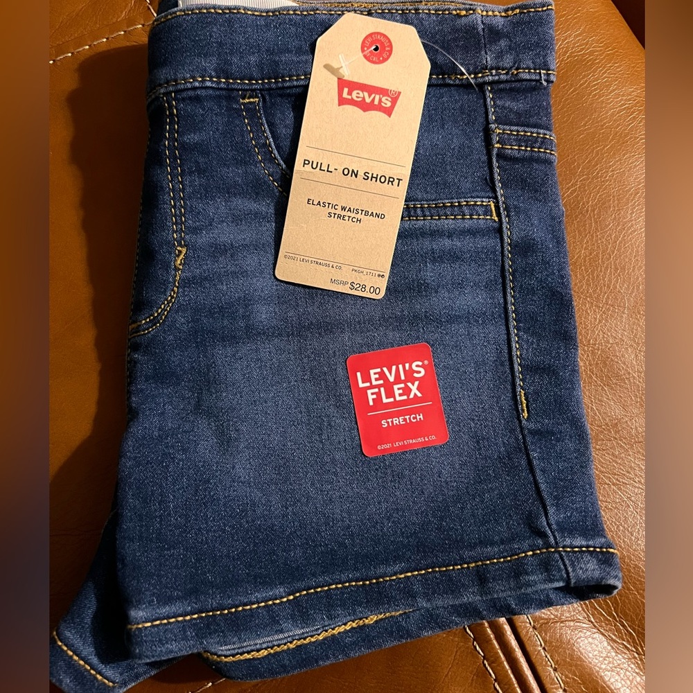 Levi’s Girls Pull On Shorts